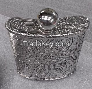 F107 6oz kidney flask foliage of the highlands patten