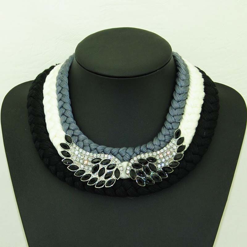 2014 New Arrival Beaded Necklace For Women