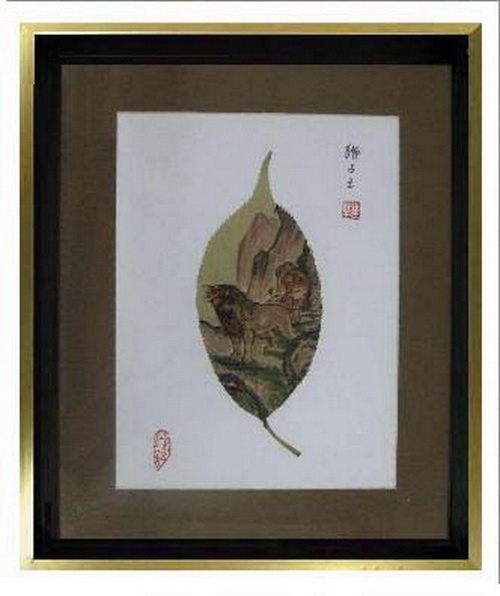 Unique Leaf Paintings