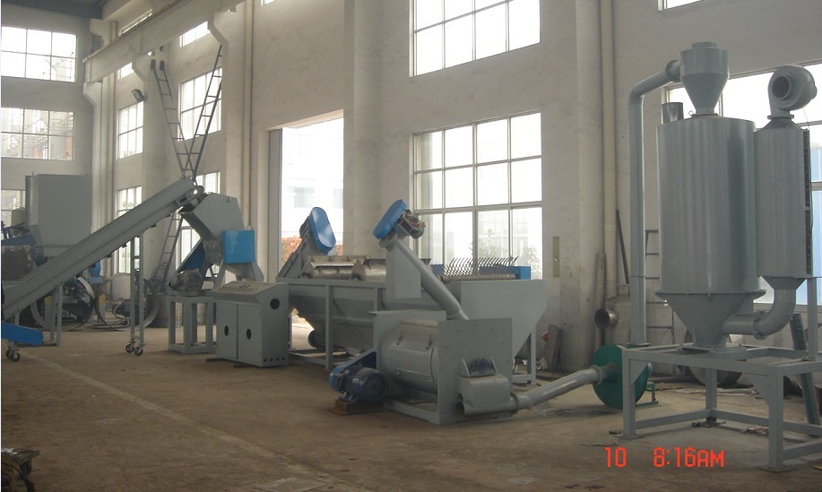 plastic recycling machine