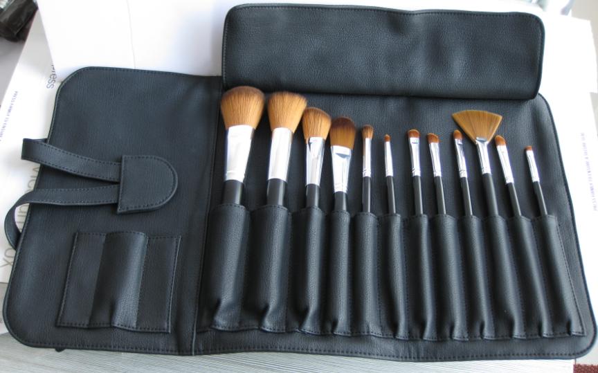 12pcs professional cosmetic brush set