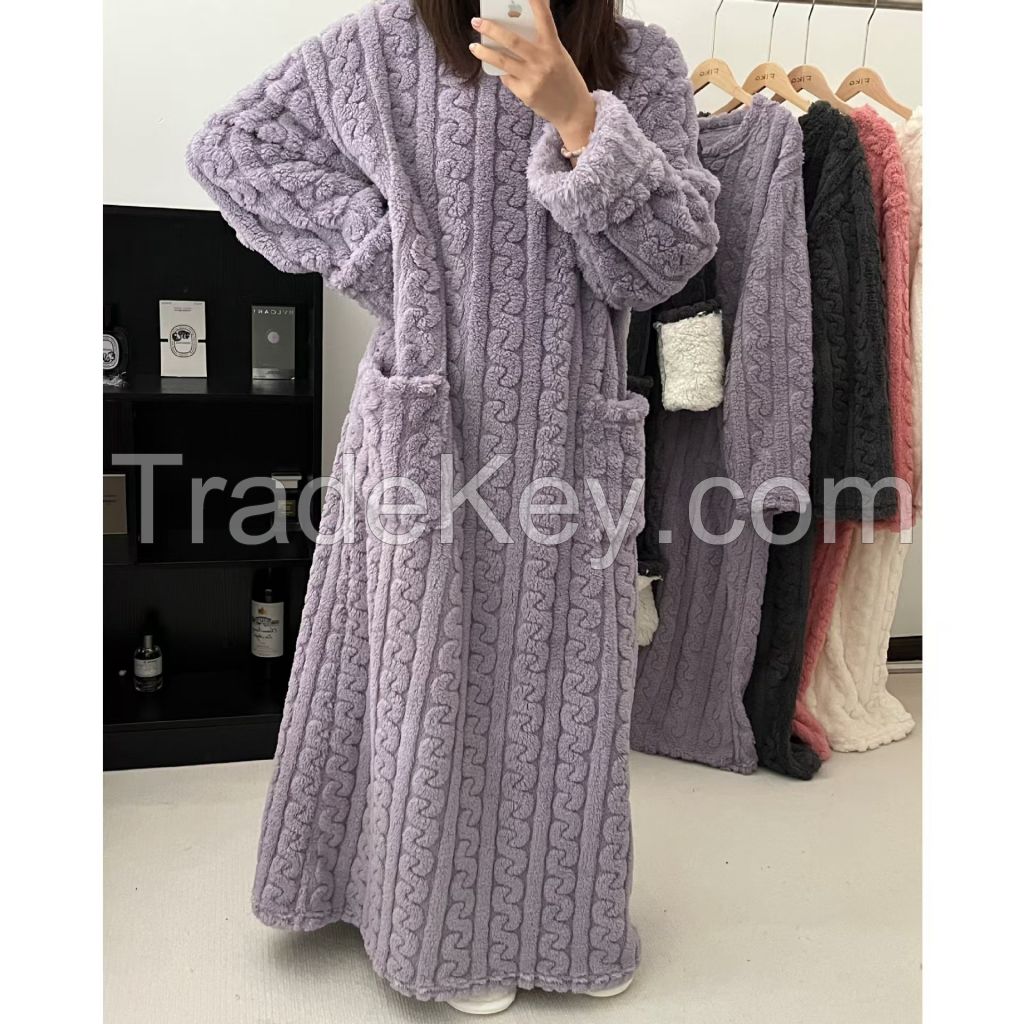 Women's Coral Velvet Thickened Home Clothes Loose and Warm Long Sleeve Knee Length Sleeping Robe