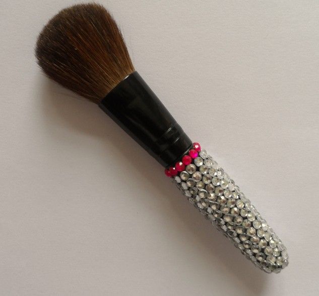 Crystal Rhinestone Synthetic Hair Face Brush