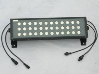 Linear spot lamp