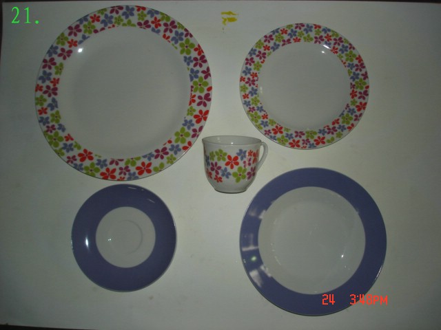 porcelain dinner set