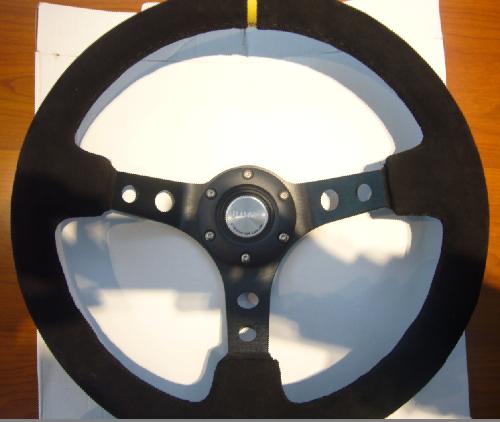 leather steering wheel