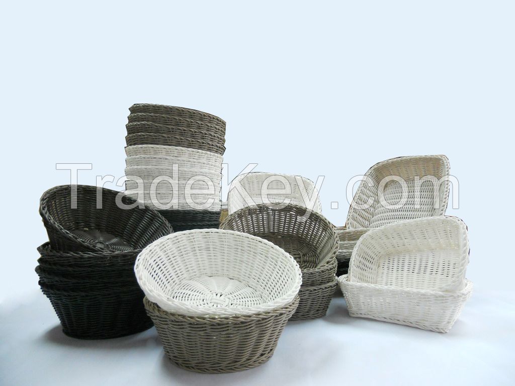 WOVEN PLASTIC BASKETS