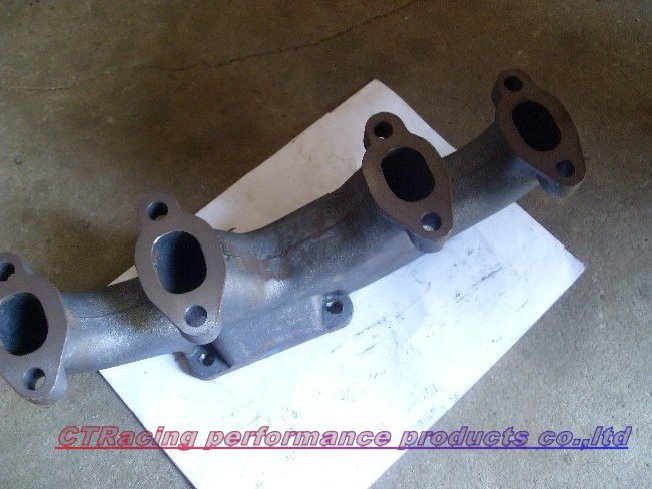 exhaust manifold