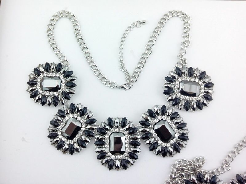 marquise shape fashion necklace