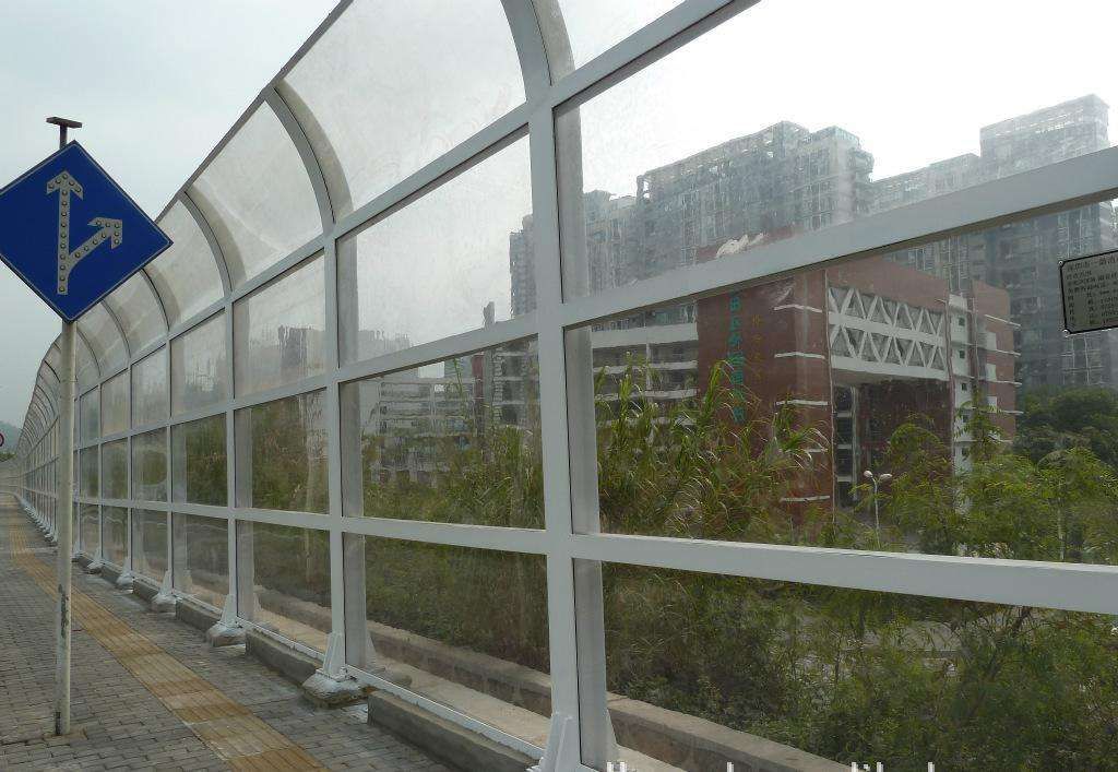 Polycarbonate Solid Sheet for Partition, Swiming Pool cover, Outdoor restaurant, Expressways barrier