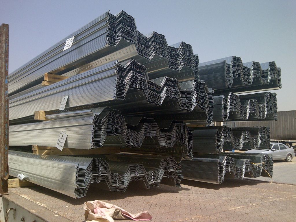 Roofing Sheet Profile Sheet Purlins Decking uae