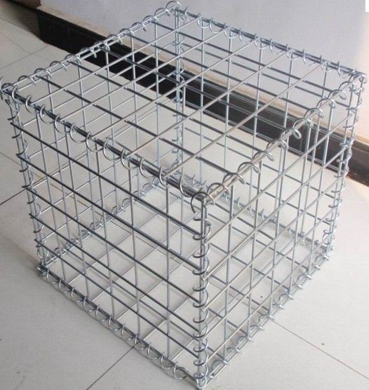 3/4 inches Galvanized welded wire mesh