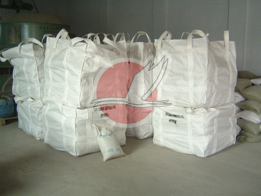 Refractory castable