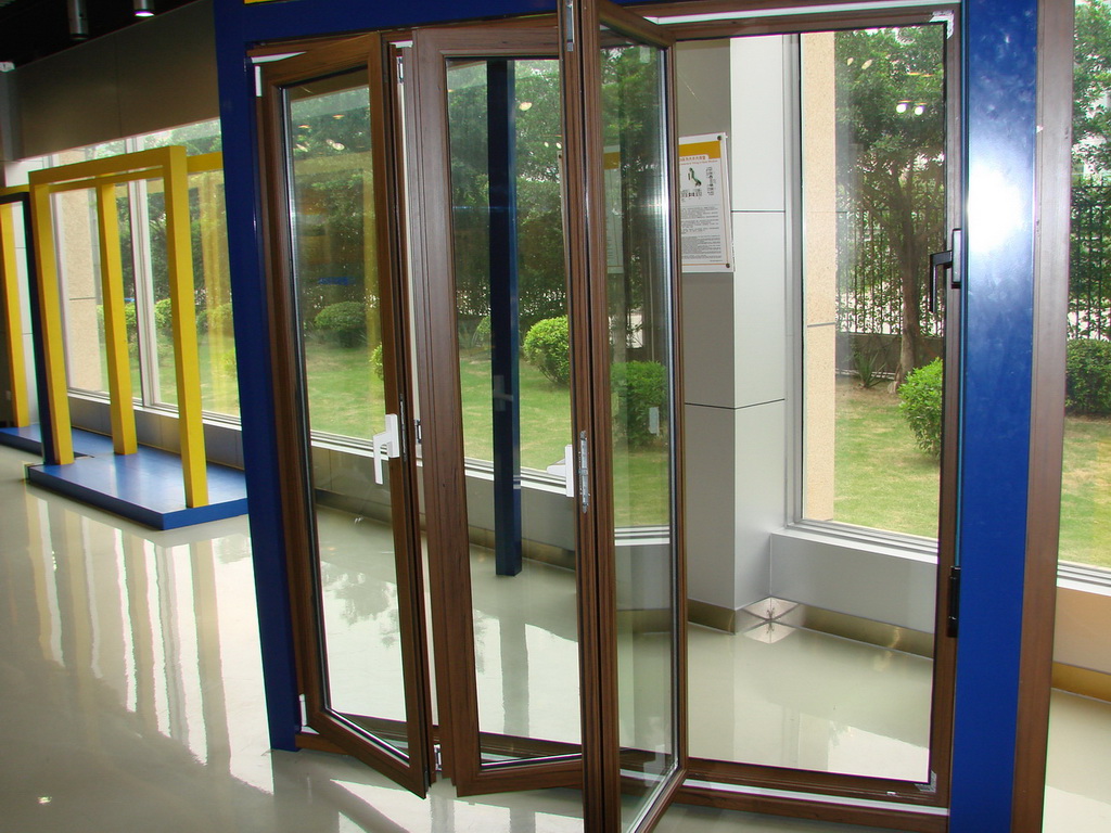 Aluminum Folding Door