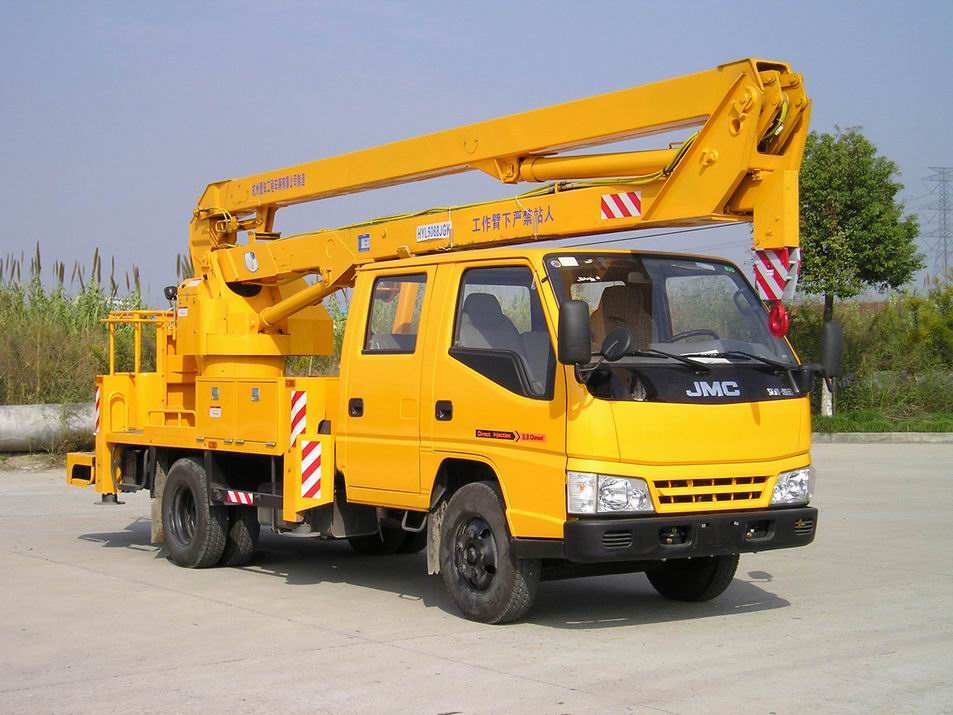 16m articualted bucket truck