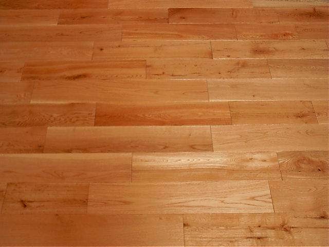 solid wood flooring & multi-ply engineered flooring