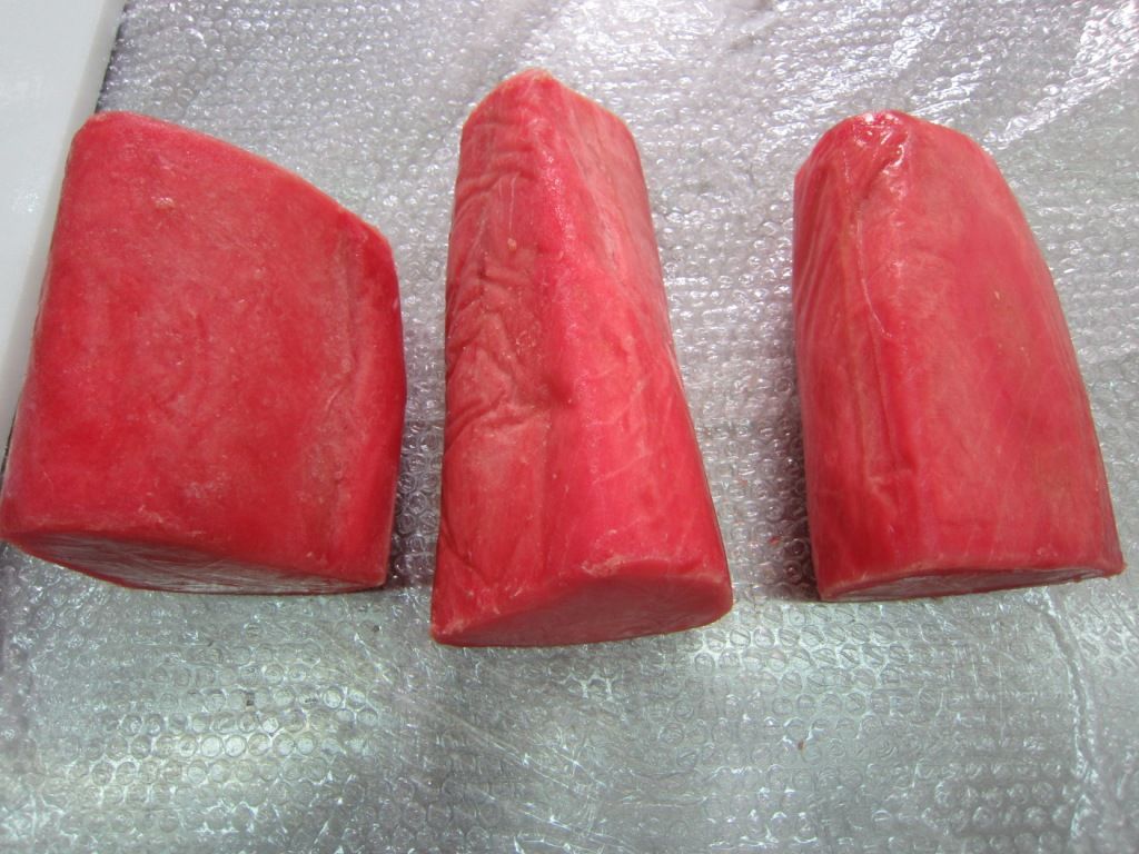 FROZEN YELLOWFIN TUNA CO TREATED