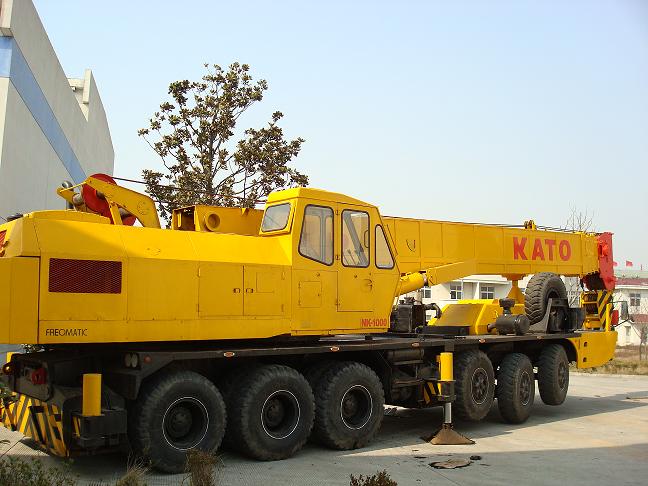 Kato Truck Crane