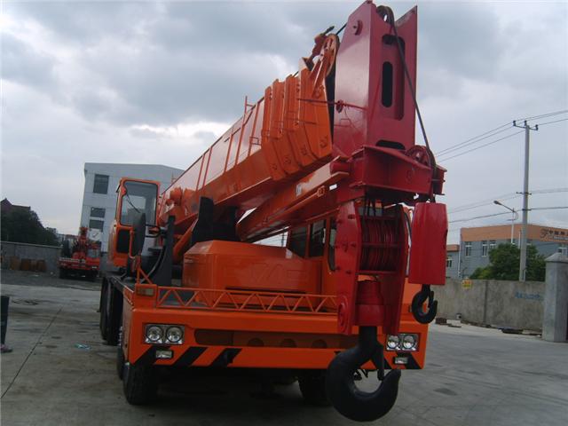 80t crane