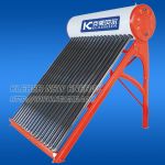 Evacuated tube solar water heater