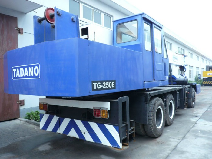 Used Tadano Truck Crane