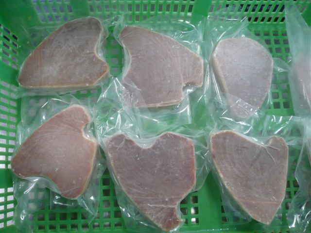 Frozen Tuna Steak