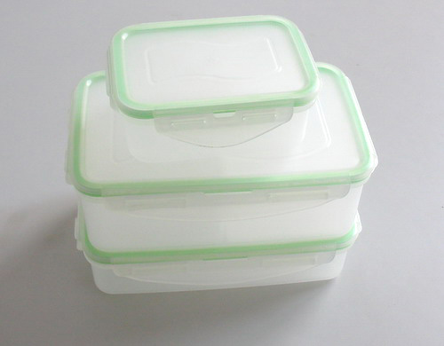 Food container