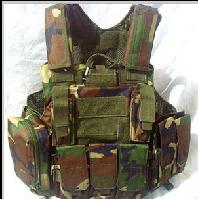 Amphibious vest jungle