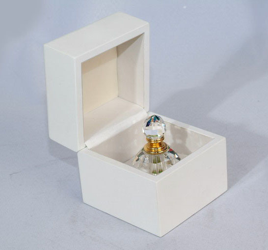 wooden perfume box