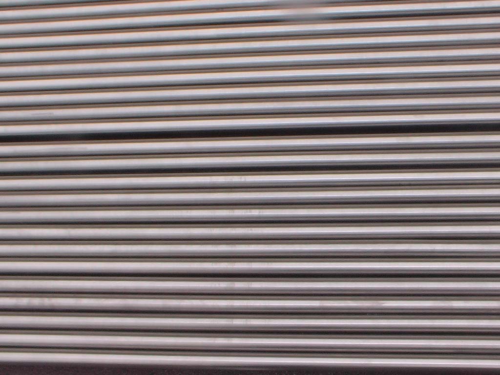 Titanium bar