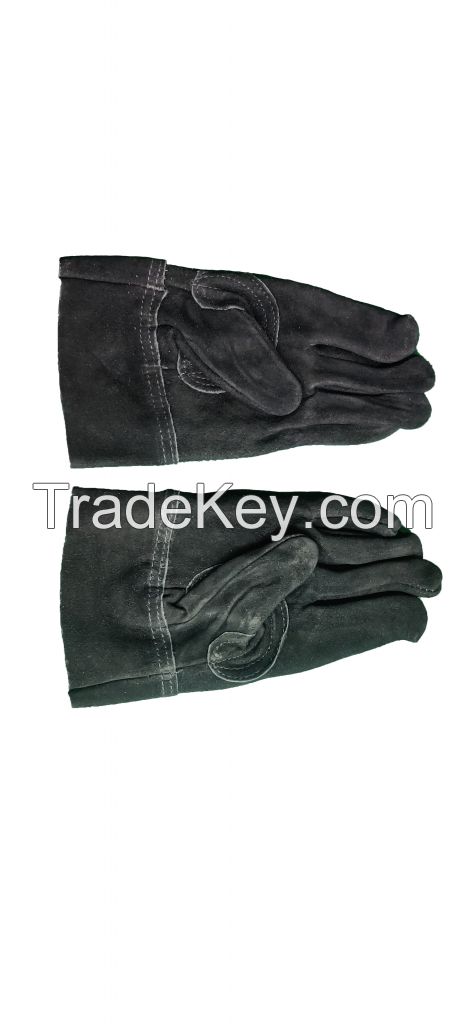 Leather gloves