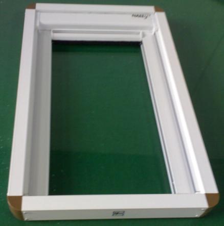 Retractable Flyscreen Window