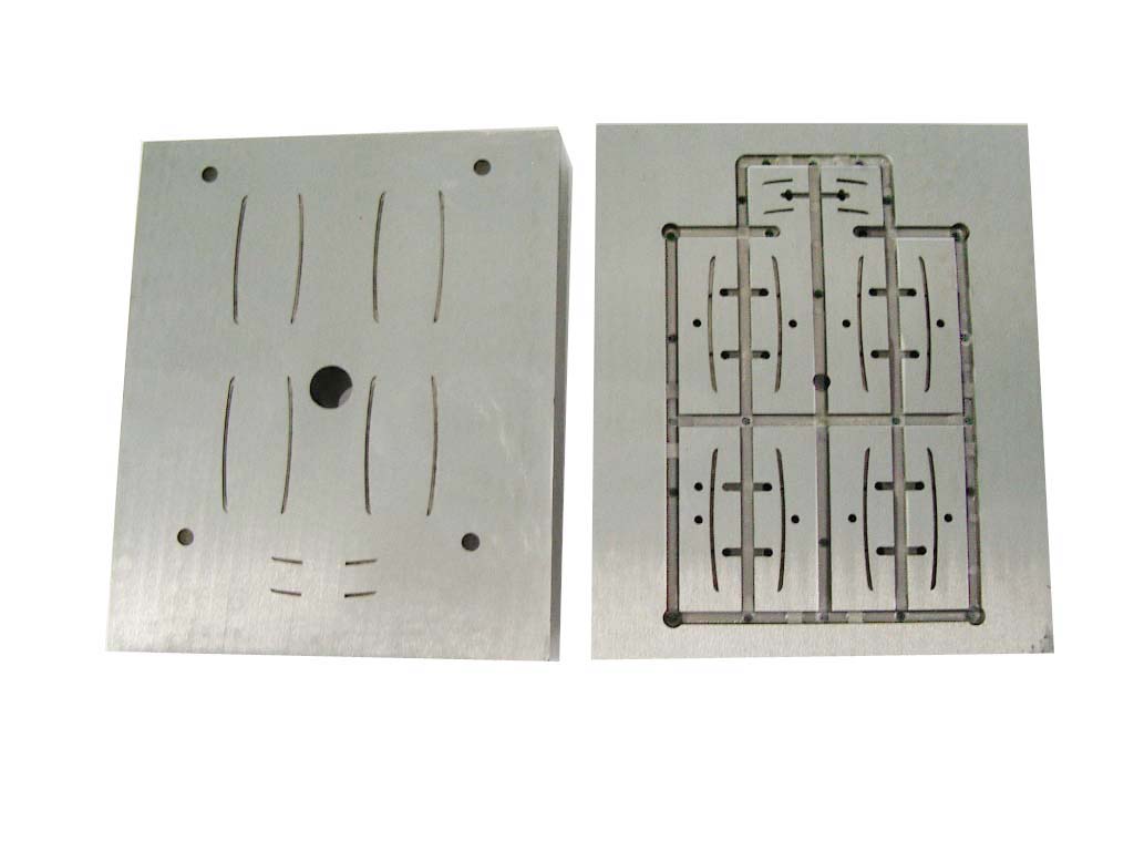 plastic injection tooling