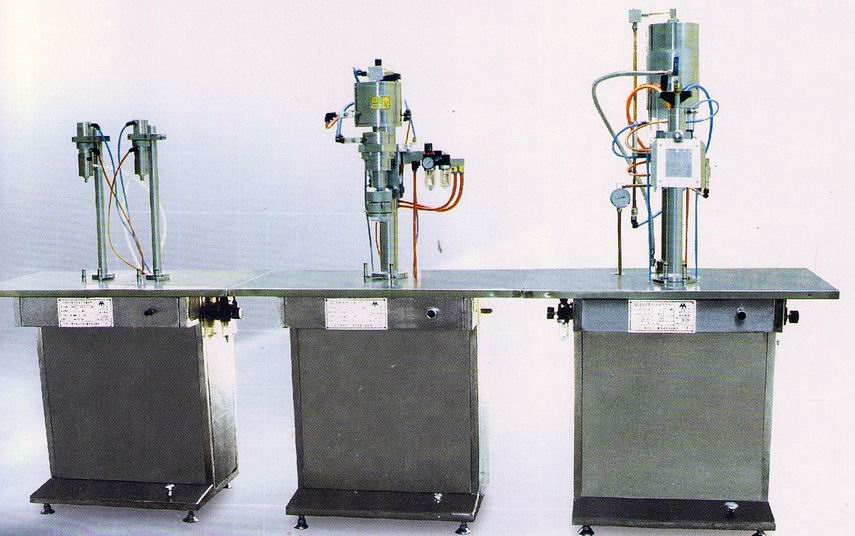 Semiautomatic aerosol filler