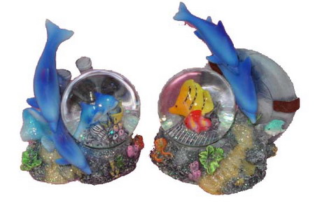 polyresin dolphin waterball