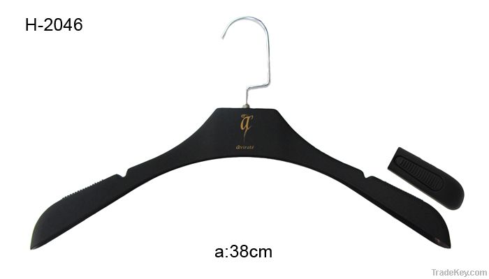 pants hanger