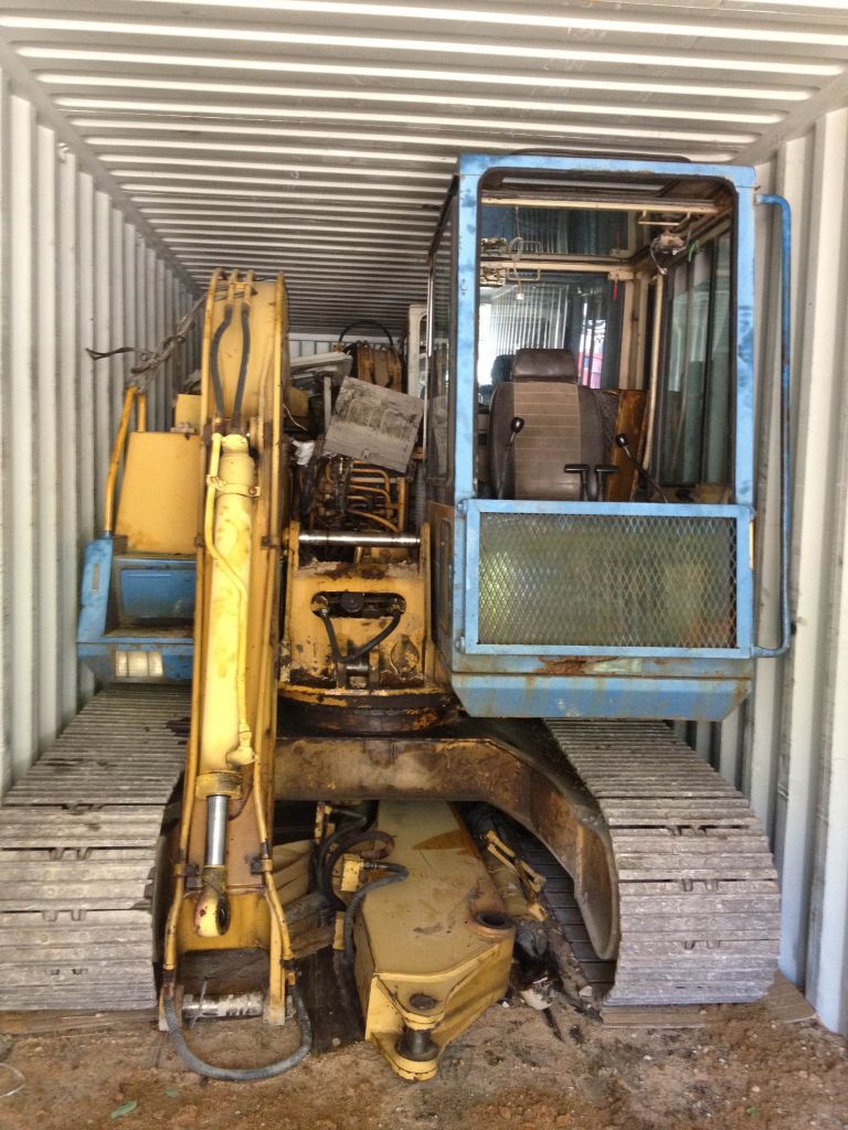 USED EXCAVATORS, WHEEL LOADERS FROM JAPAN