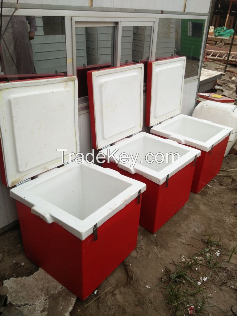 Fiberglass insulated delivery box