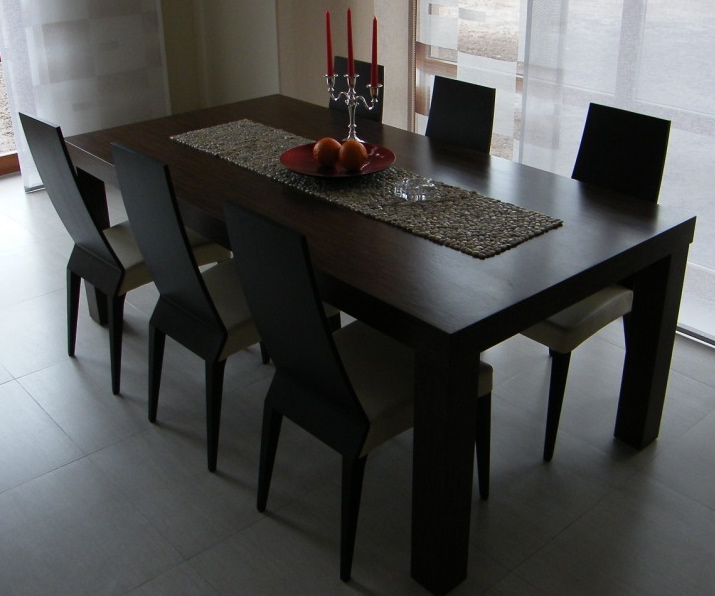 Dining room table set