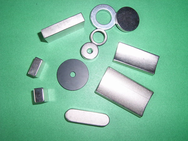 Sintered NdFeB Magnets