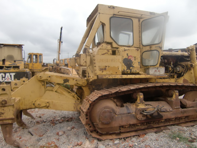 sell D7G used cat bulldozer D6D, D6G, D6H, D7H, D8K, D8L, D8N