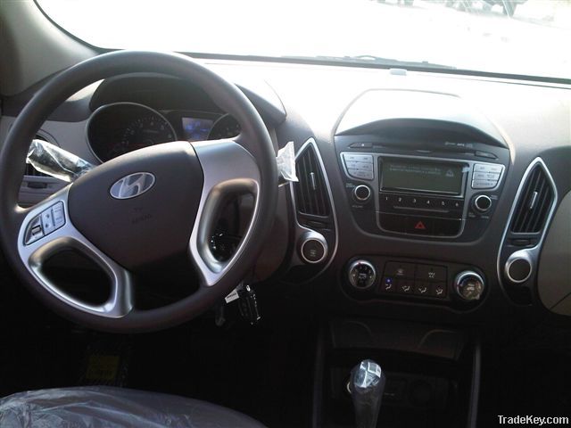 Hyundai Tucson-2.4L 2012 Model 4X4