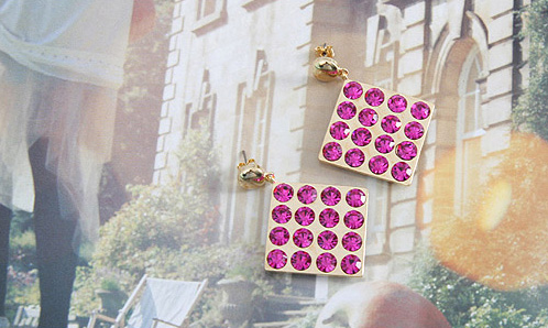 costume earring