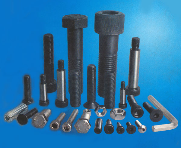 High tensile bolt