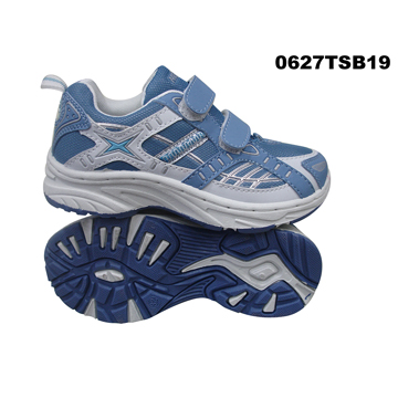 children`s sport shoes