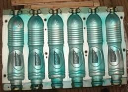 full-automatically bottle mould