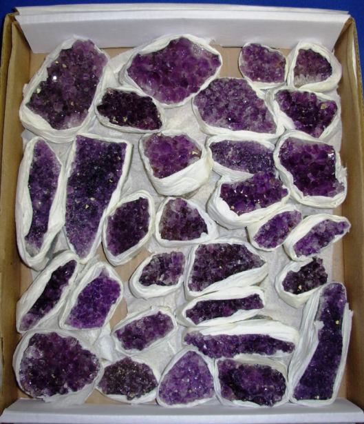 Uruguay Amethyst clusters 2-3 in. flat