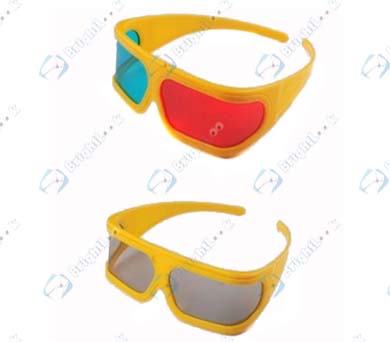 Plastic 3D glasses