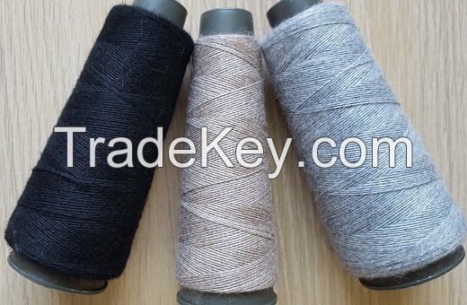 100% wool knitting yarn