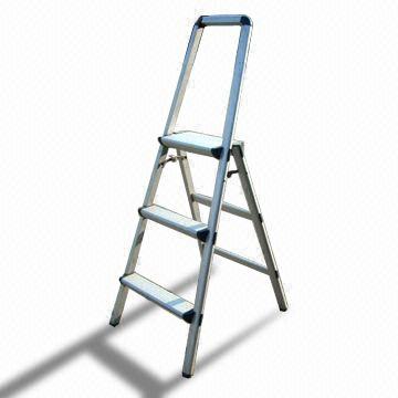 Aluminum Stepladder